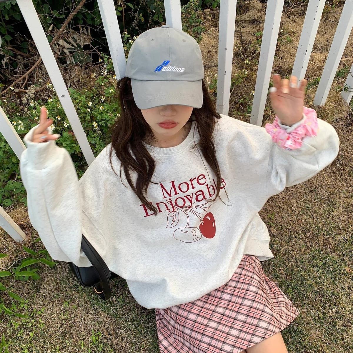 Южная Корея Донгдэмун новый свитник с круглым вырезом