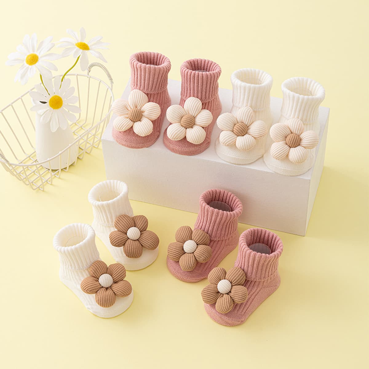 Новорожденный ребенок 0-1 год весна и осень