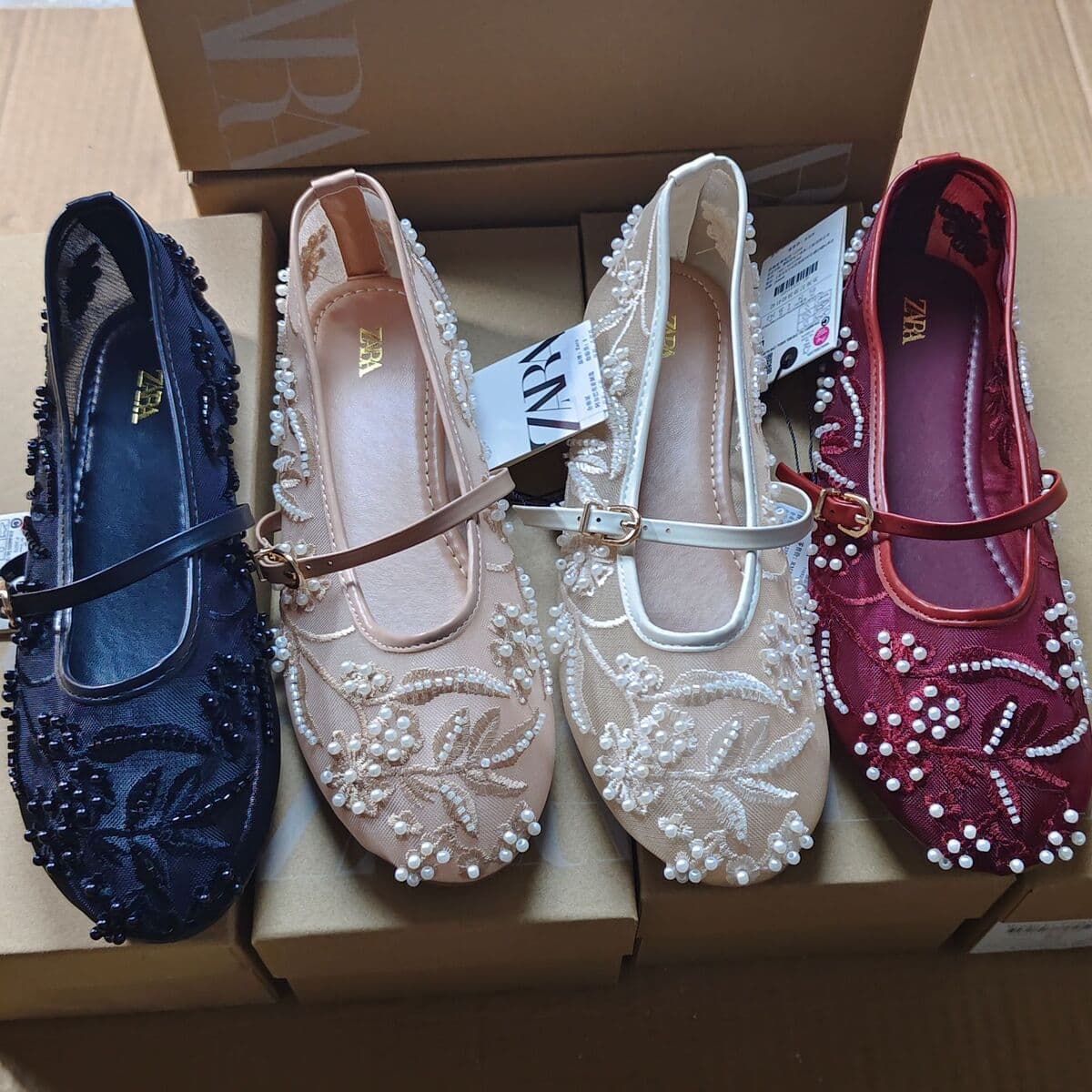 ZA Home 2025 новые туфли женские балетки Мэри Джейн женские туфли новые вышитые китайский стиль белые босоножки Baotou