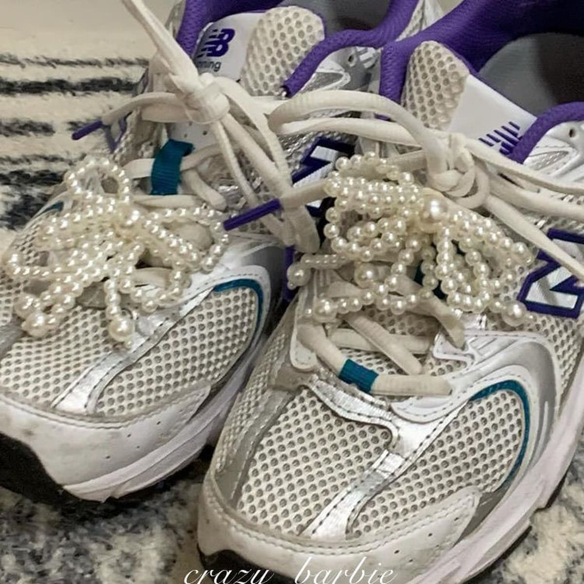 Подходим с различными туфлями, жемчужная пряжка, бант, аксессуары, дикие туфли, модная весна и лето 2024