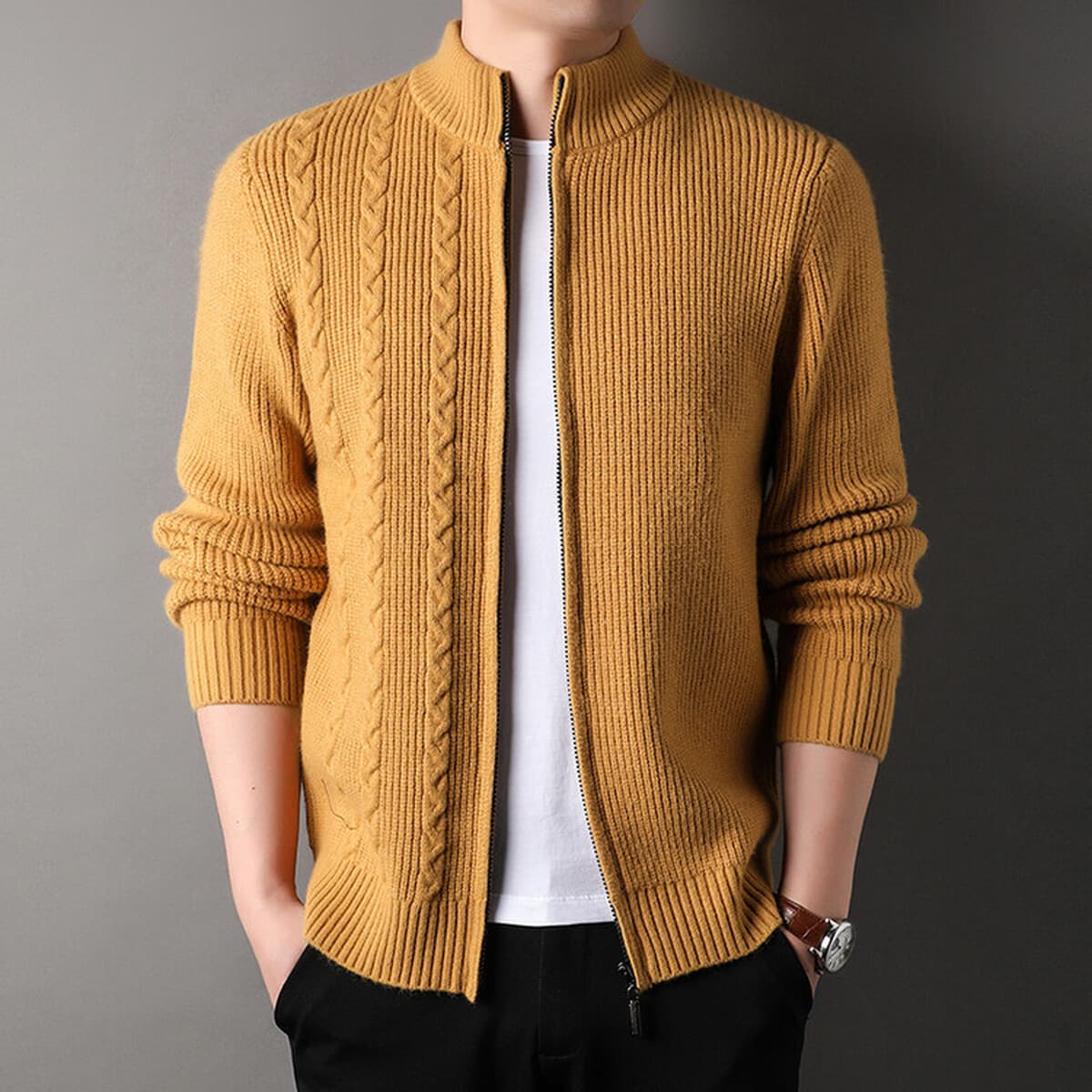Водолазка Мужской 2023 осенне-зимний свободный Универсальный однотонный кардиган на молнии с воротником-стойкой, вязаный...