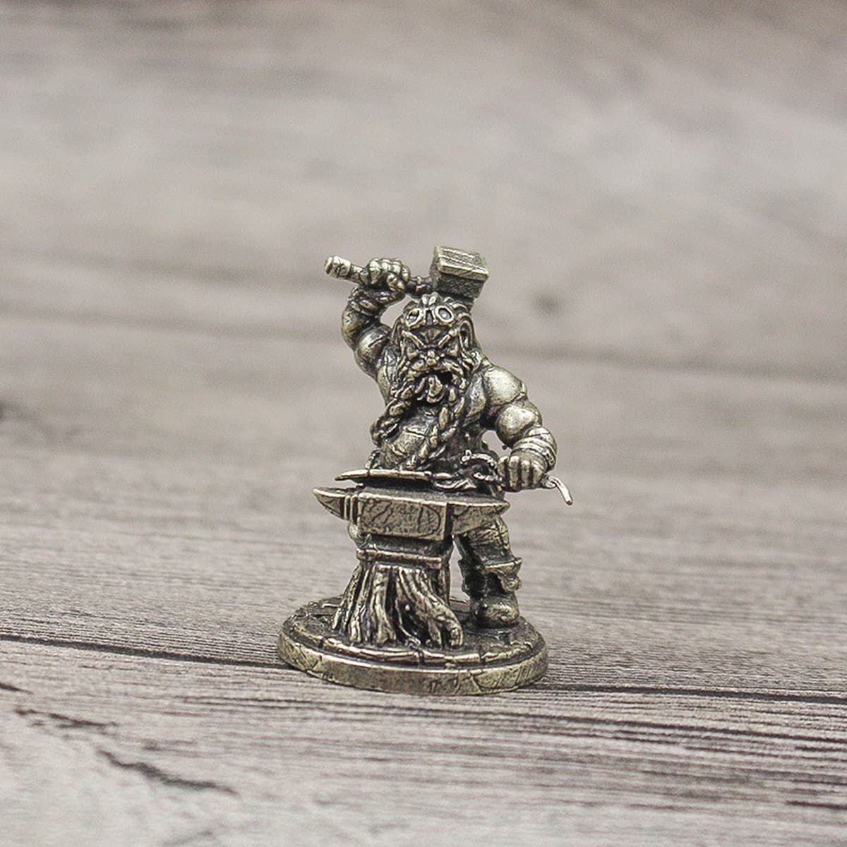 Ретро белый медный карлик модель солдата ручной работы игрушка настольная игра шахматные фигуры автомобиль картон бронзовые...