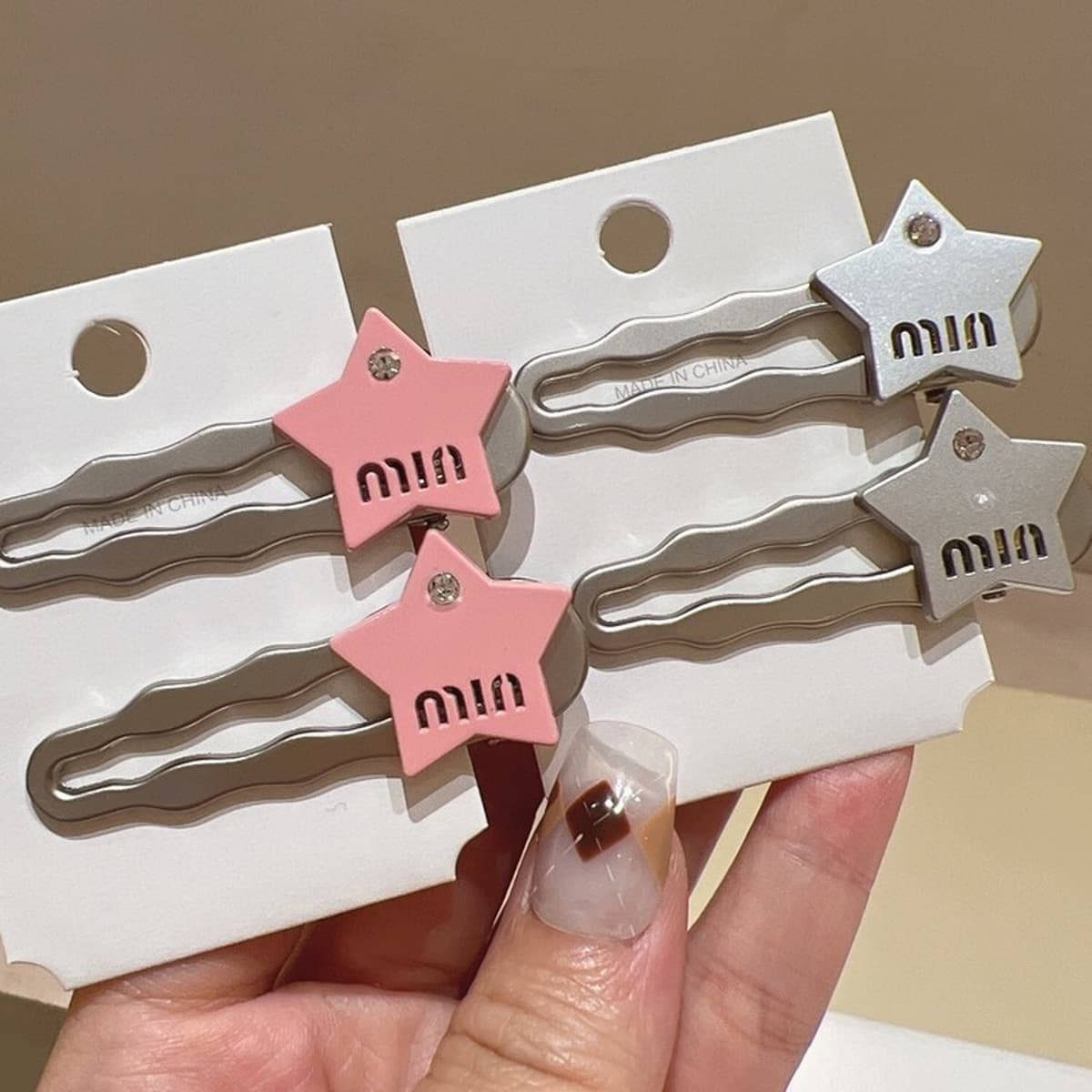 Интернет знаменитости Яркий серебряный Утконос Клип волна сладкий Сплав Шпилька металлический стиль девушка горный хрусталь...