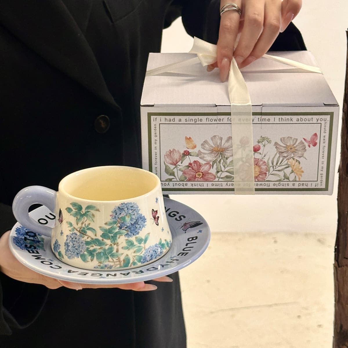 Подарок на день рождения для девочек, набор высококачественных кофейных чашек, изысканная керамическая чашка для напитков,...