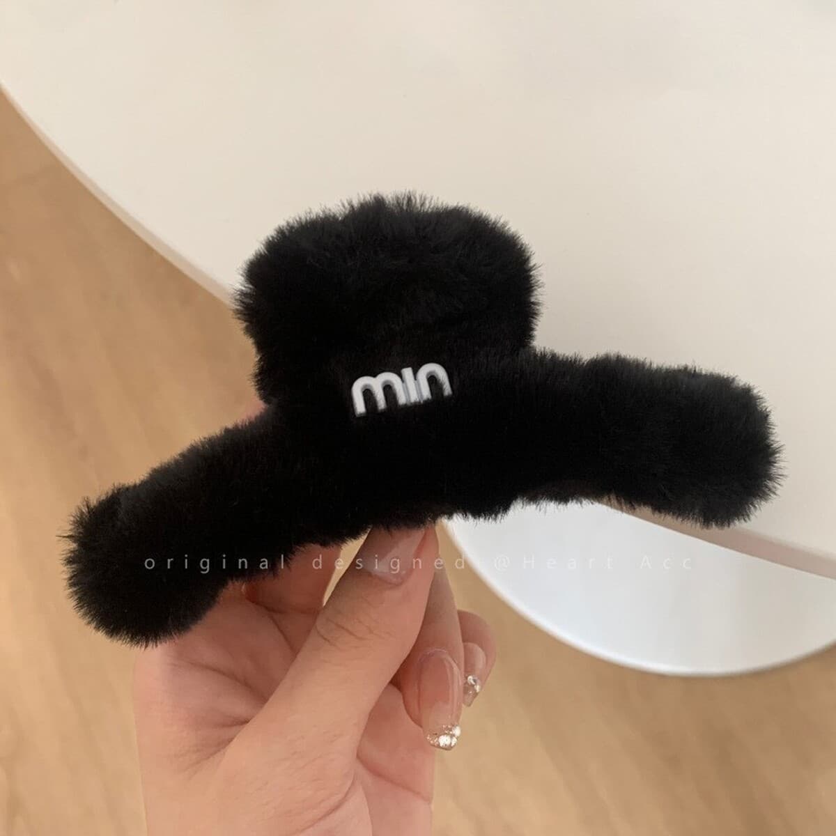 Корейская новая девушка двухсторонний Kt бант плюшевый захват мультфильм милый акула зажим высокая стоимость осенью и зимой