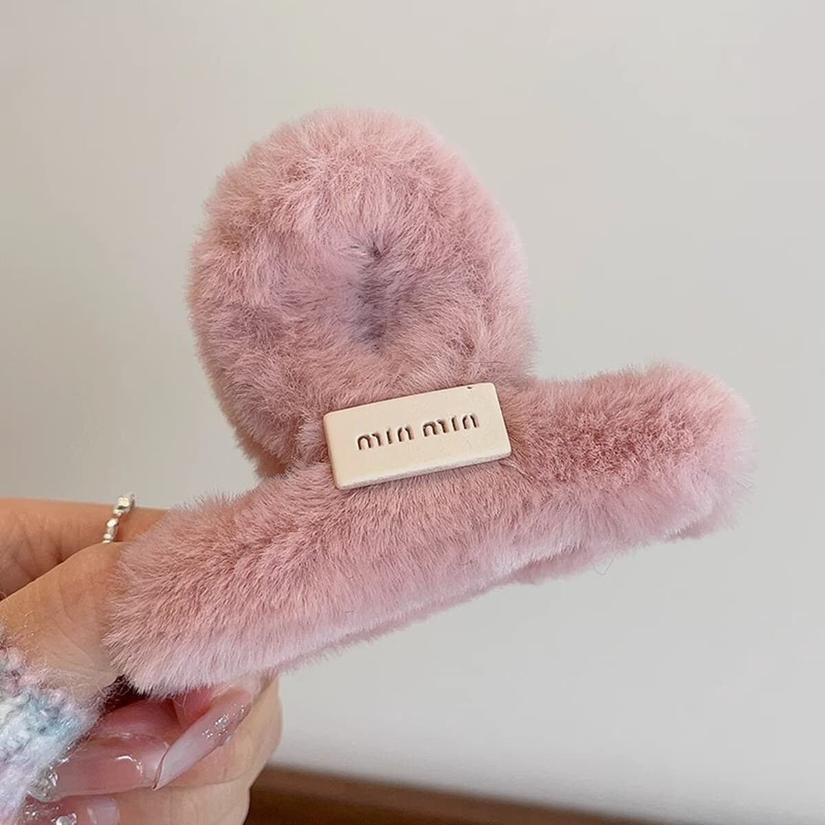 Корейская новая девушка двухсторонний Kt бант плюшевый захват мультфильм милый акула зажим высокая стоимость осенью и зимой