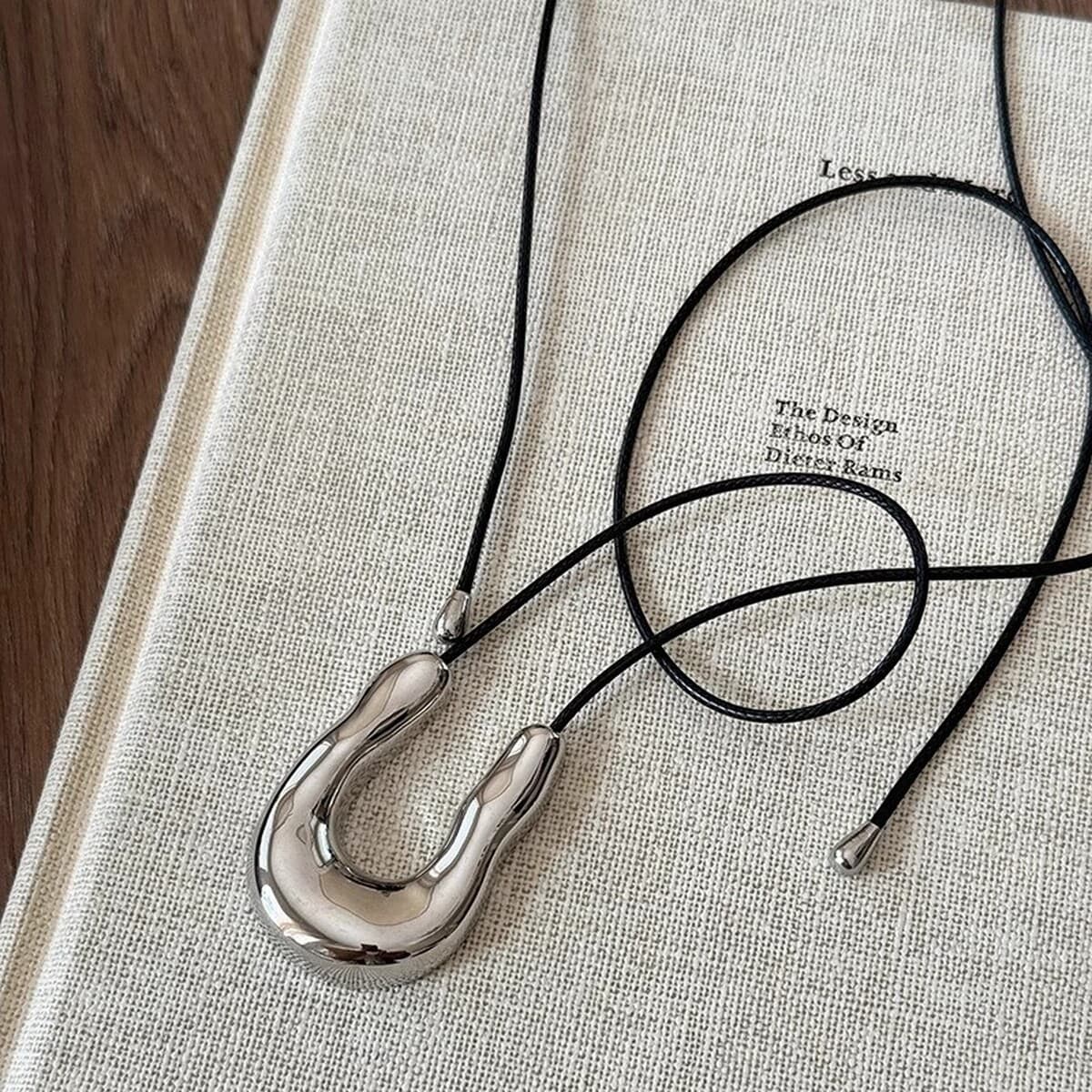 Ожерелье с подвеской в минималистском стиле для женщин на осень и зиму, универсальное, простое, модное, повседневное,...