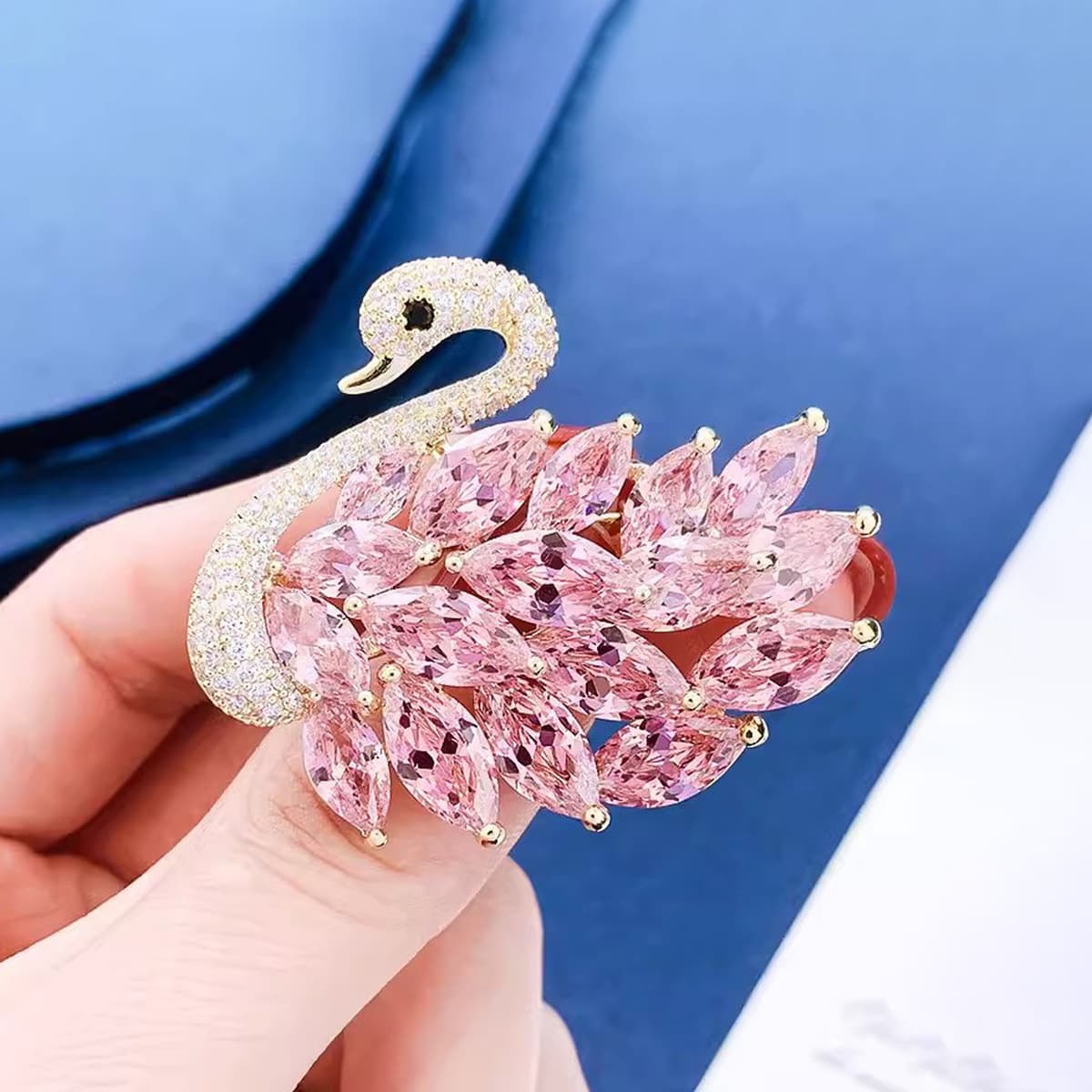 Изысканный дикий лебедь брошь высококлассный женский атмосферный корейский хрустальный корсак дизайн