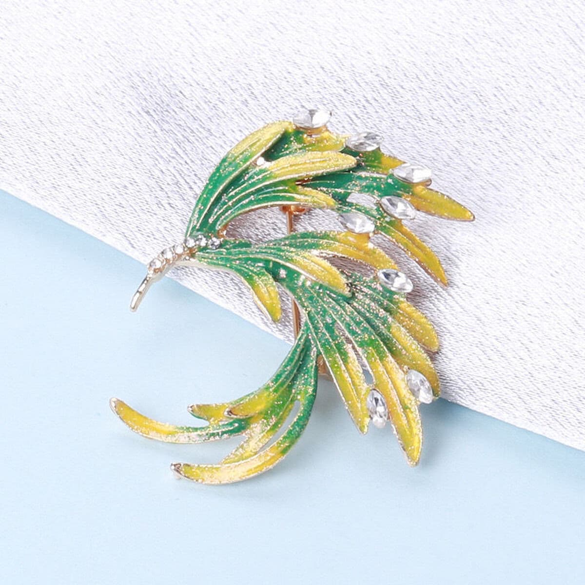 Новый сплав броши высокого уровня чувство ниши женщины оптом высокого класса пиджак пальто костюм высокого класса дикий...