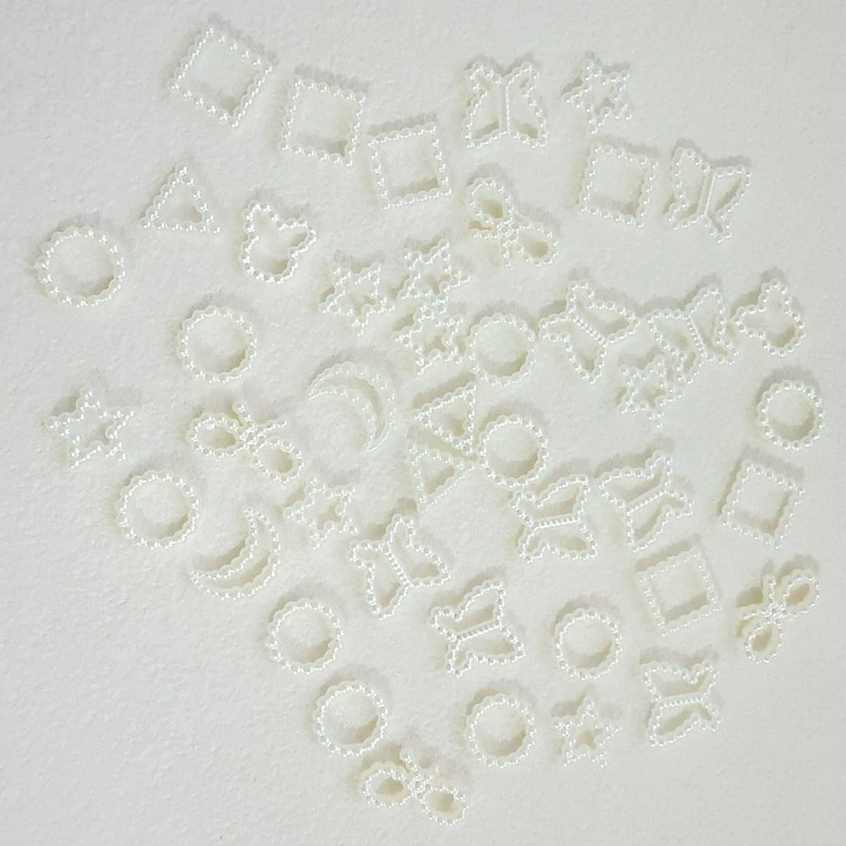 Новый маникюр ювелирная смола имитация жемчуга рисового белого любовного лука пятиконечная звезда луна дикая трехмерная...