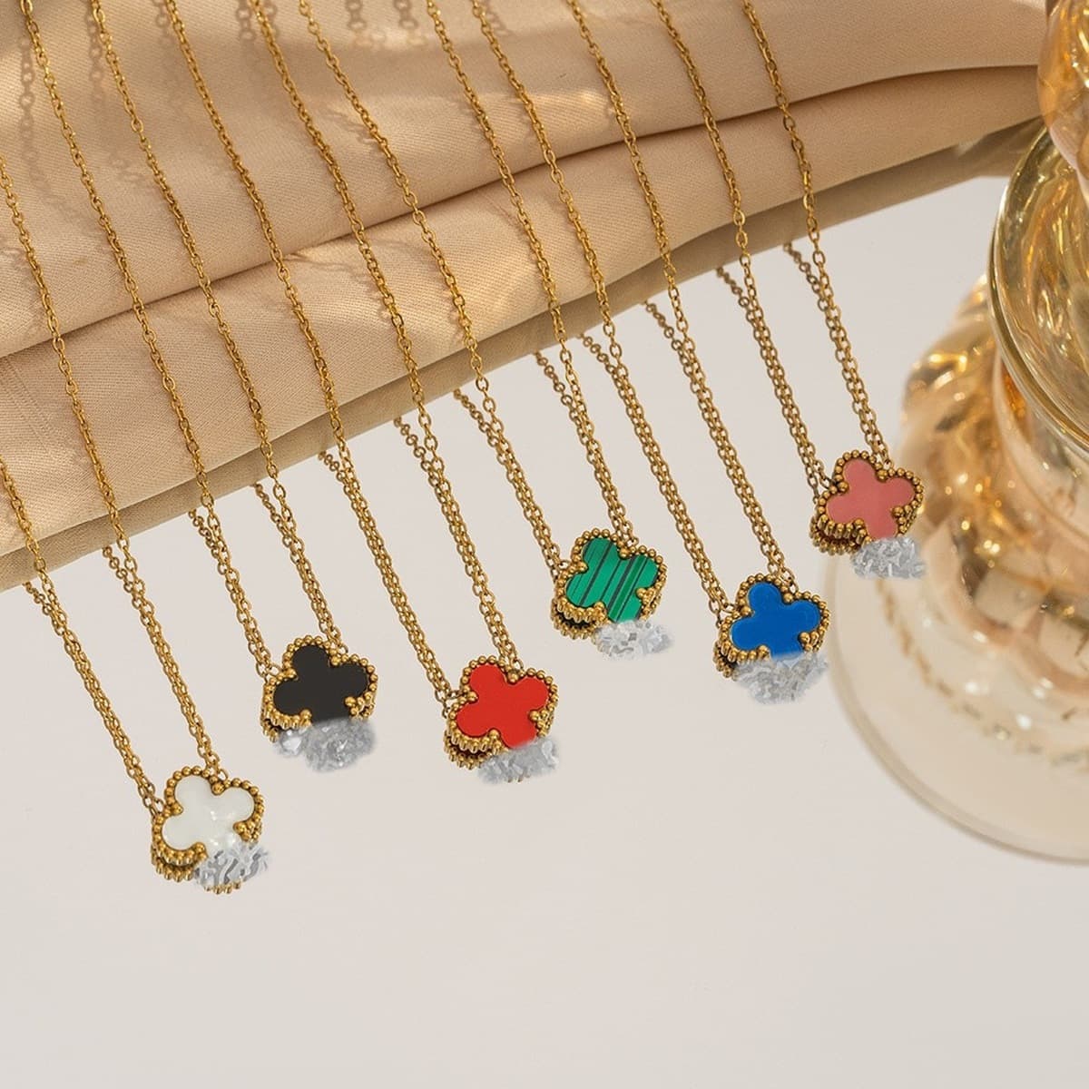 Ожерелье с четырехлистным клевером, титановая сталь, легкая роскошь, высококачественное женское модное двустороннее...