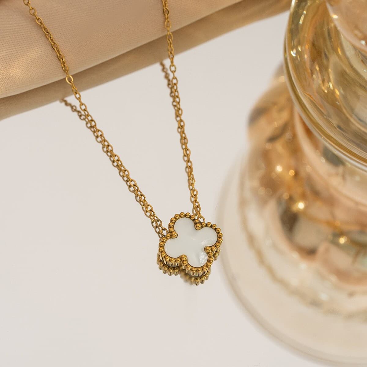 Ожерелье с четырехлистным клевером, титановая сталь, легкая роскошь, высококачественное женское модное двустороннее...