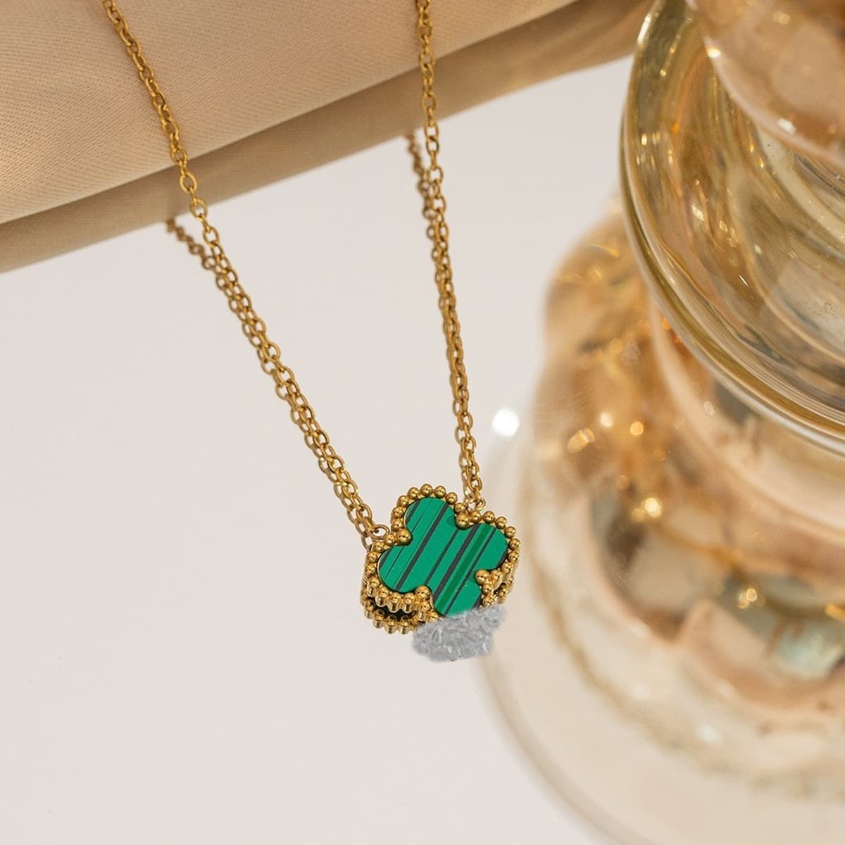 Ожерелье с четырехлистным клевером, титановая сталь, легкая роскошь, высококачественное женское модное двустороннее...