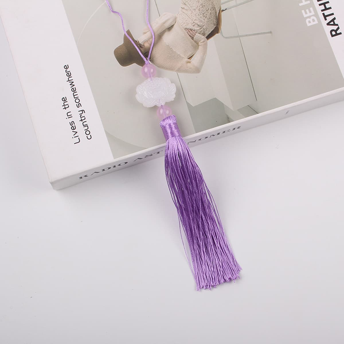 Двусторонний белый нефрит Лотос кисточкой уха Kunlun вентилятор Висячие уши Cheongsam платье Хань прессованный перерыв...