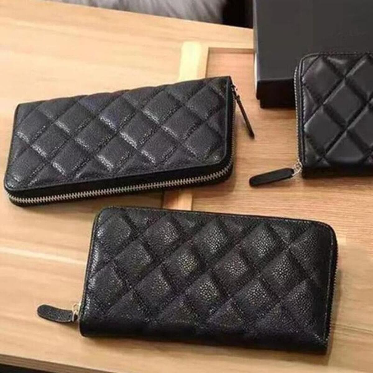 Кошелек Chanel женский стеганый, длинный, цвет «кавайар», на молнии, с отделениями для визиток и кредитных карт, из овчины с...