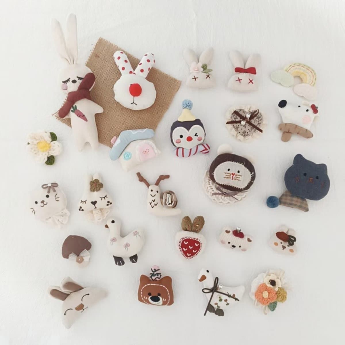 Корейская версия нового детского мультяшного тканевого корсажа, брошь с маленькими животными, милый и милый медведь, кролик,...