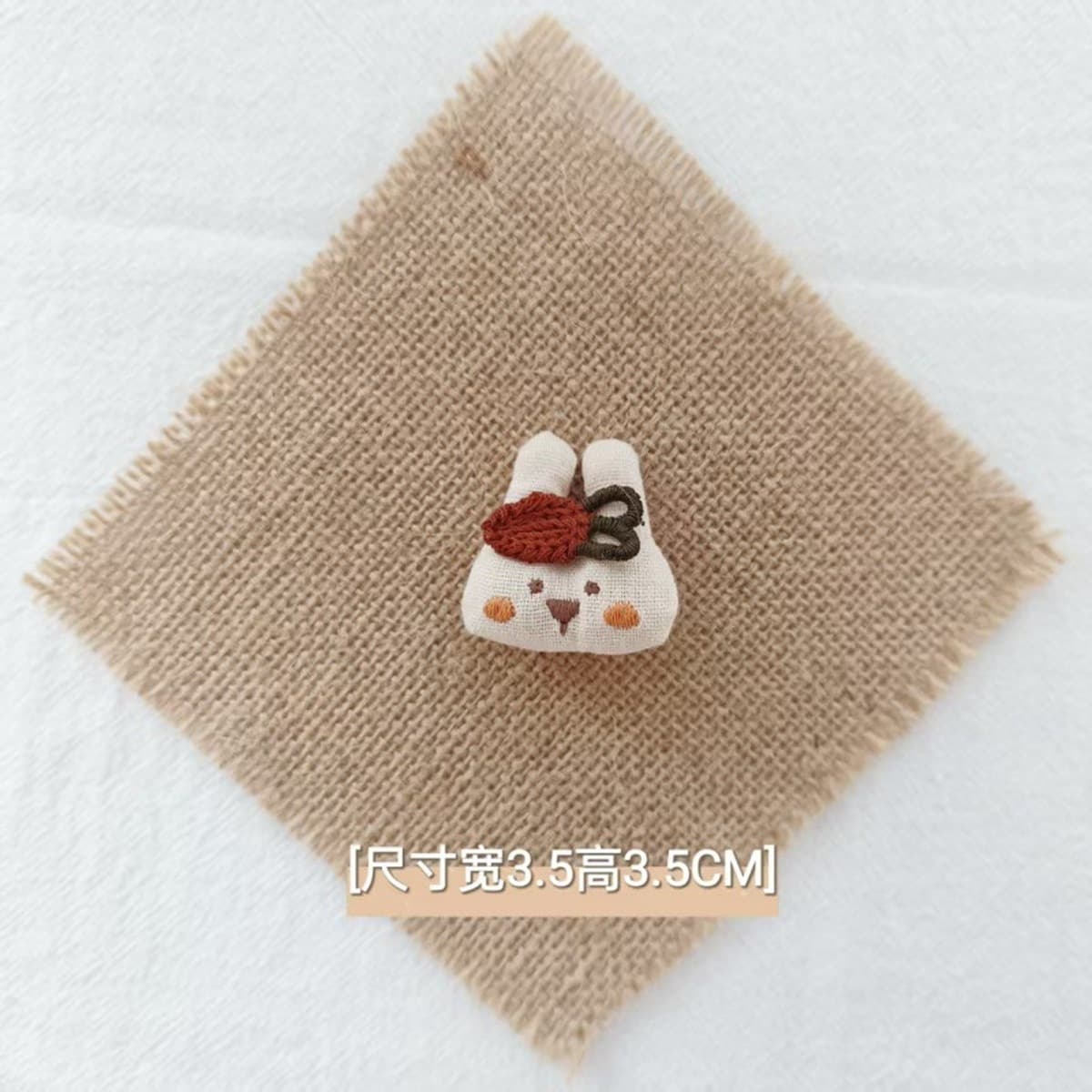 Корейская версия нового детского мультяшного тканевого корсажа, брошь с маленькими животными, милый и милый медведь, кролик,...