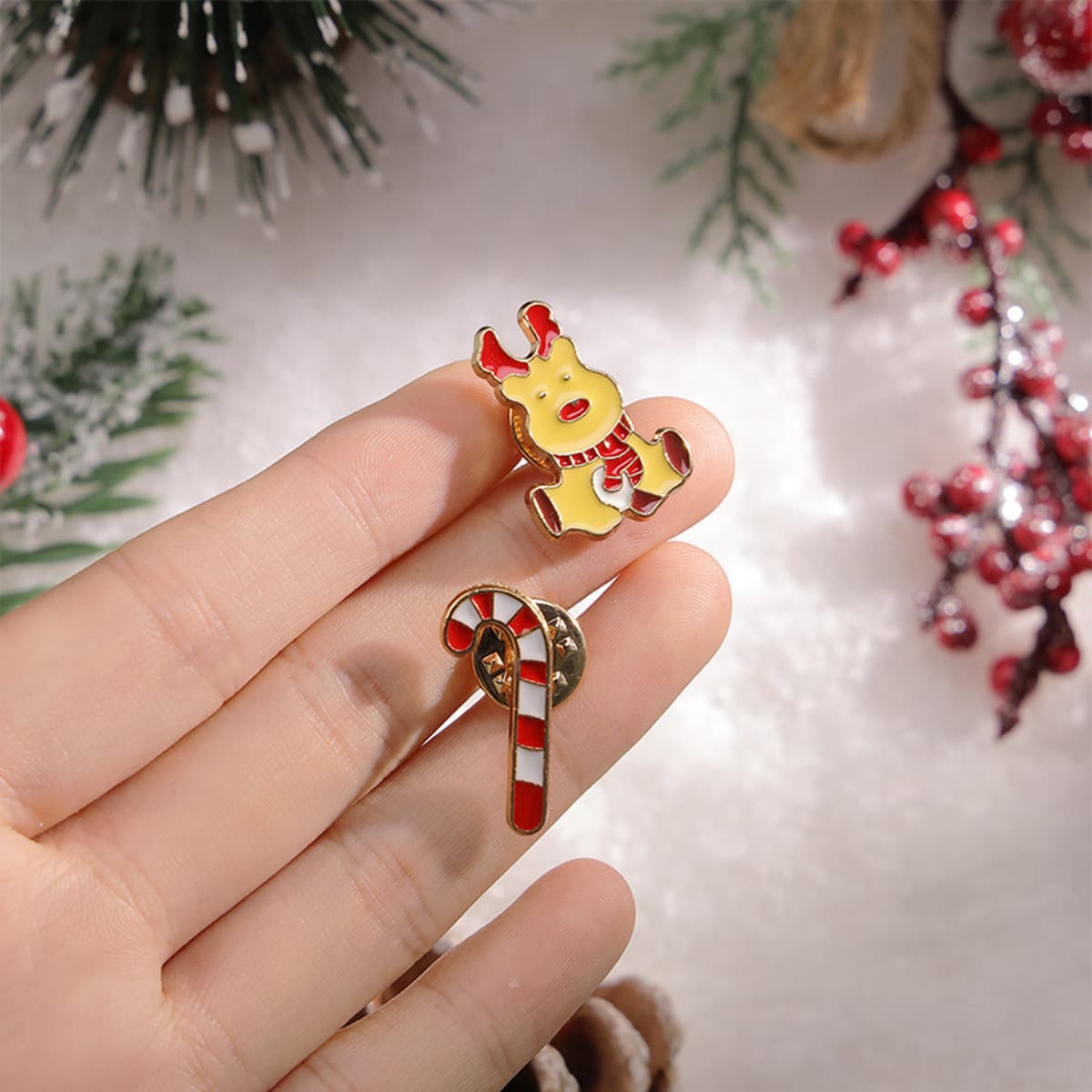 Рождественская брошь аксессуар милый мультфильм металлическая рождественская серия DIY капли масло значок булавка...