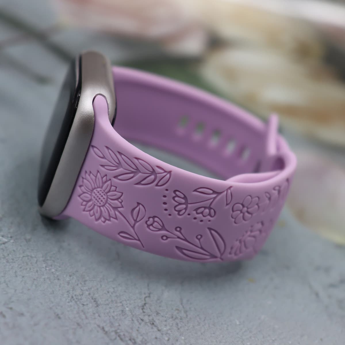 Ремешок для Apple Watch с регулируемой длиной и солнечным цветочным узором, силиконовый ремешок, стильный и повседневный...