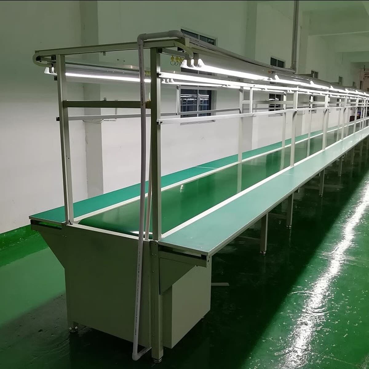 Сборка жгута проводов Электронный завод производственная линия мастерская сборочная линия ремень конвейер рабочий стол с...