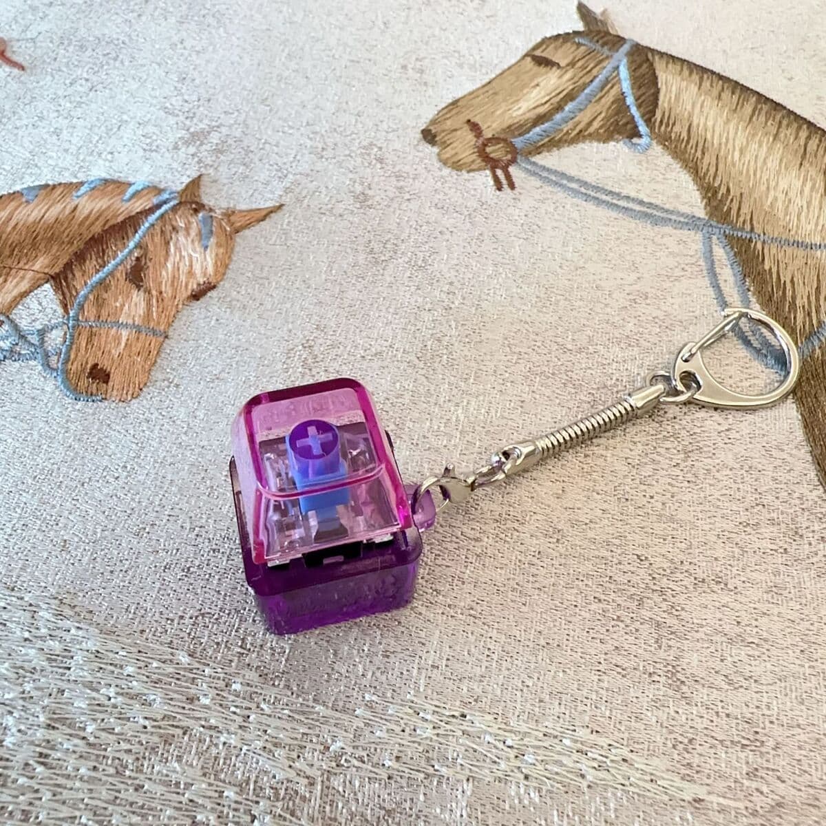 Трансграничная декомпрессионная кнопка PC крышка кончики пальцев зажмите механическую клавиатуру, чтобы распаковать клавишу...