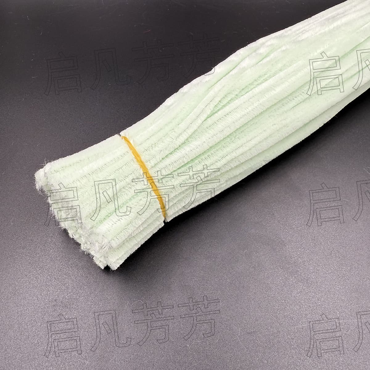 Индивидуально упакованные витые палочки, разноцветные шенилловые нити, материалы для витых палочек, игрушки для сборки,...