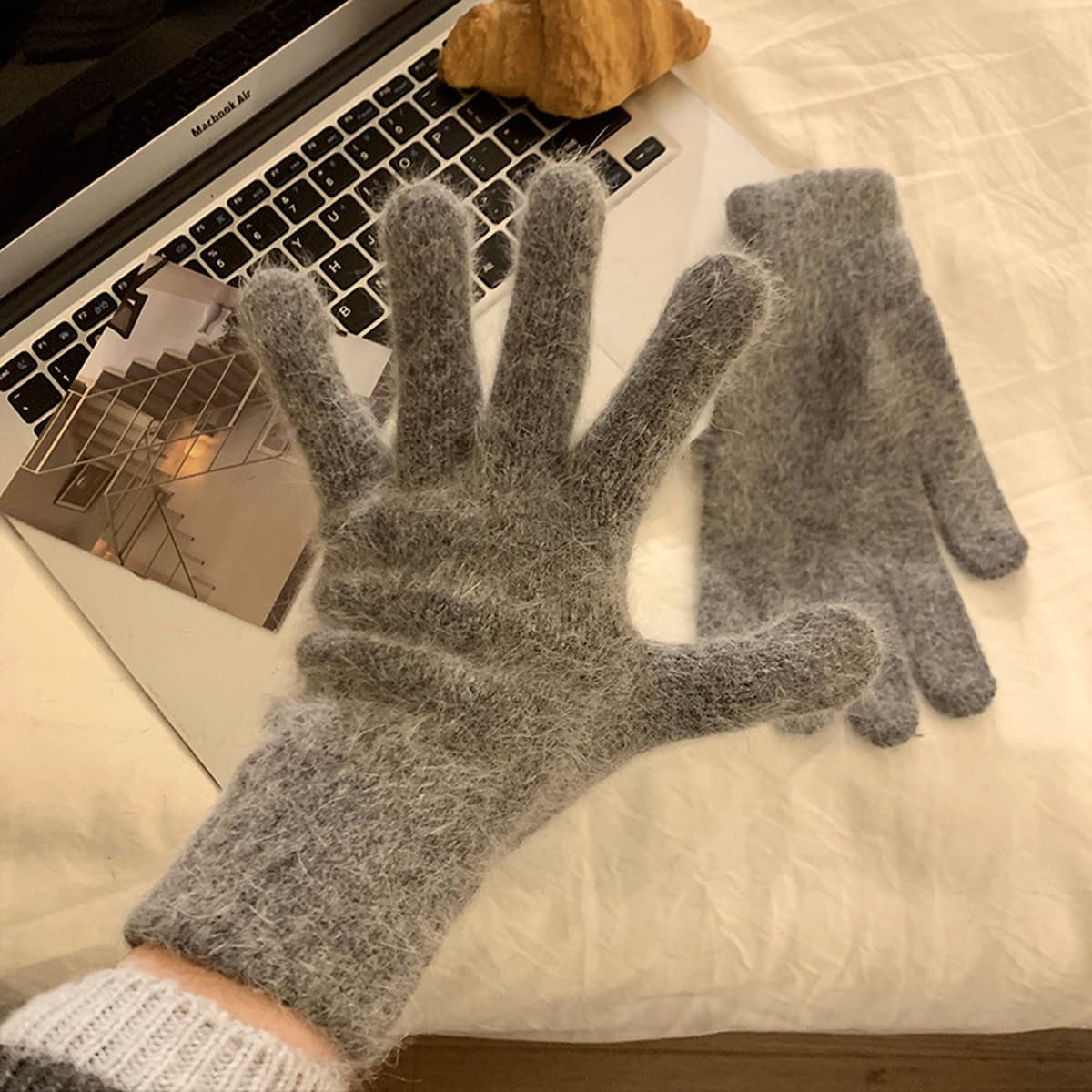 Вязаные шерстяные перчатки из красного кроличьего меха для женщин, осень-зима 2024, утолщенные, теплые и морозостойкие, с...