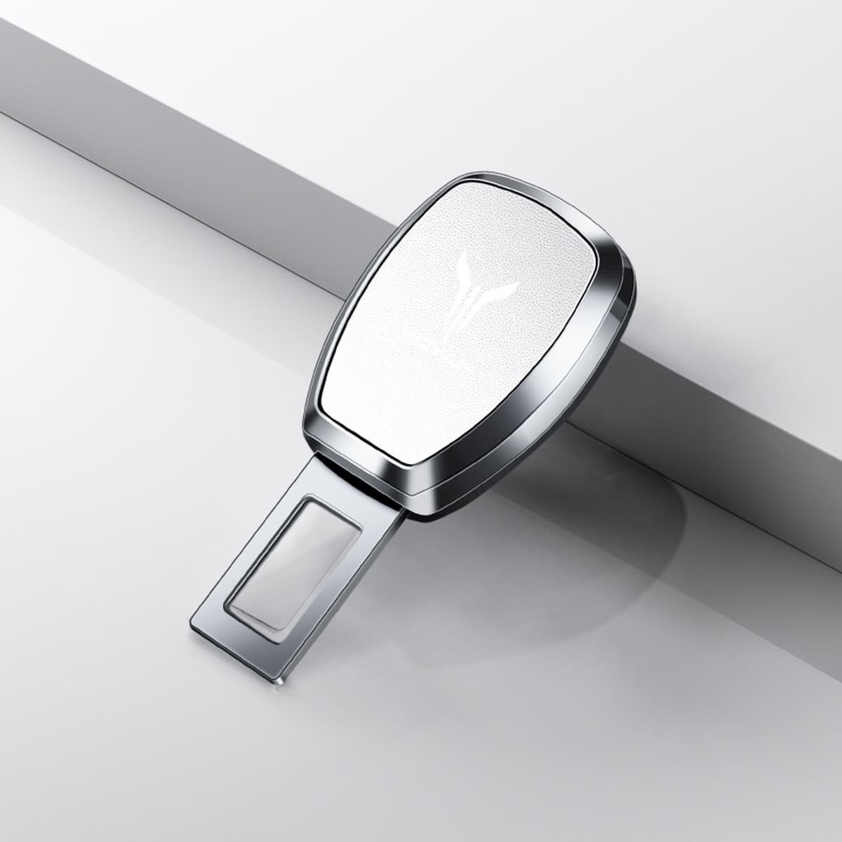 Подходит для Lantu автомобильная безопасная вставка с байонет FREE