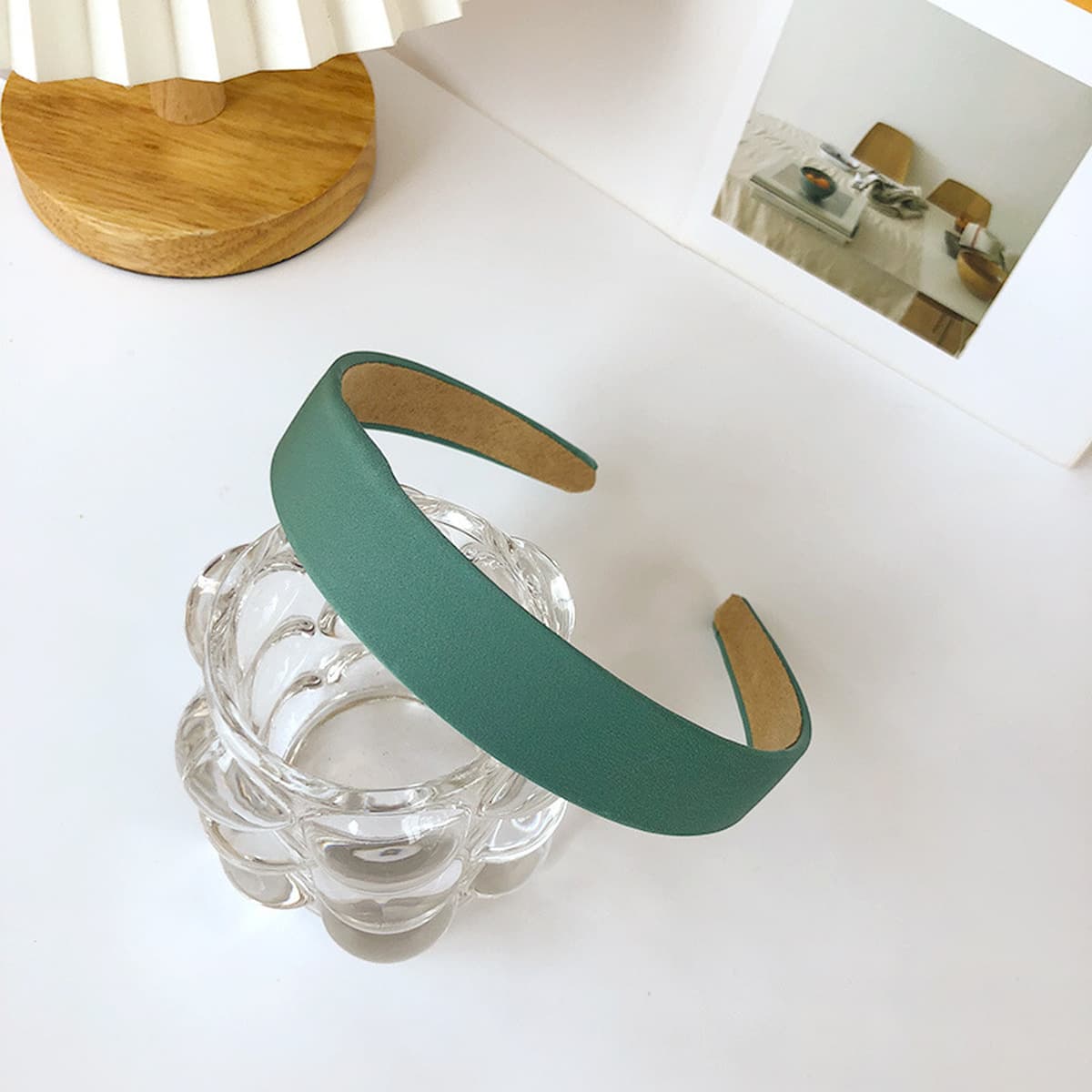 Возвращайте новым и старым клиентам ювелирную коллекцию, модные нишевые серьги, аксессуары для волос, ожерелья для женщин.