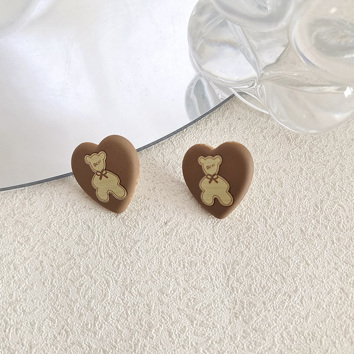 Возвращайте новым и старым клиентам ювелирную коллекцию, модные нишевые серьги, аксессуары для волос, ожерелья для женщин.