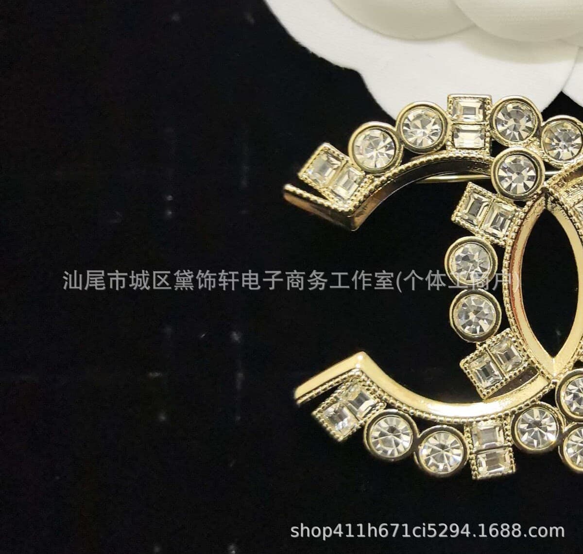 Брошь Chanel Double C с полным алмазным паве, квадратная брошь с бриллиантами и жемчугом, брошь-камелия Chanel, маленькая...