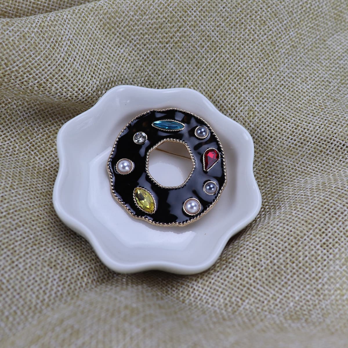 Европейский суд винтажное черное кольцо с эмалью, бриллиант, стеклянный драгоценный камень, жемчужная брошь, корсаж
