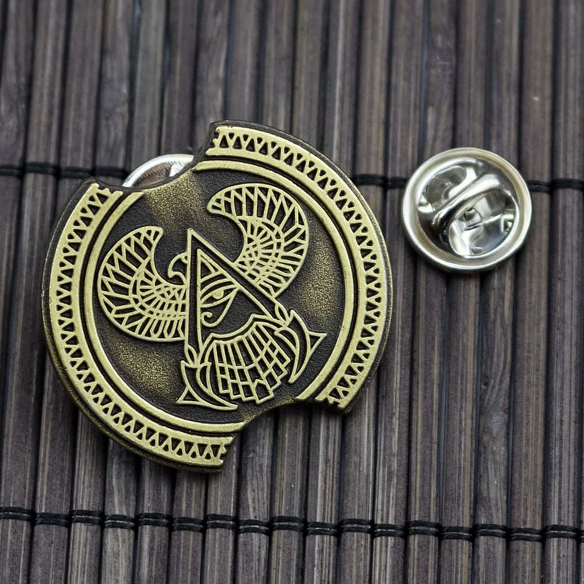 Игровые аксессуары: значок/брошь Assassin's Creed, кольцо из сплава с головой призрака, аниме, оптом