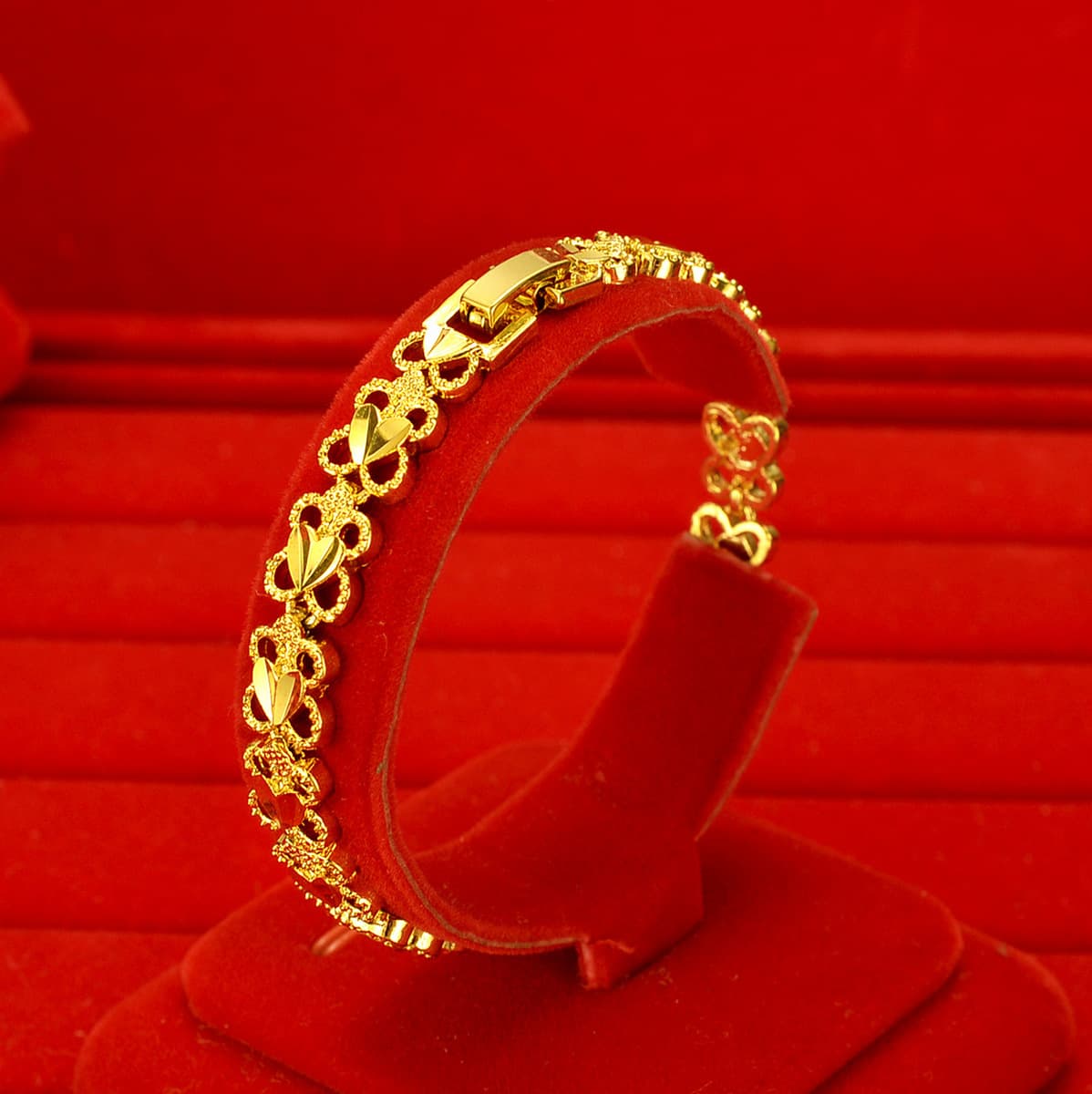 Трансграничная имитация 24k золото часы цепи Юго-Восточной Азии мужчин и женщин ручной украшения киоск продаж живой песок...