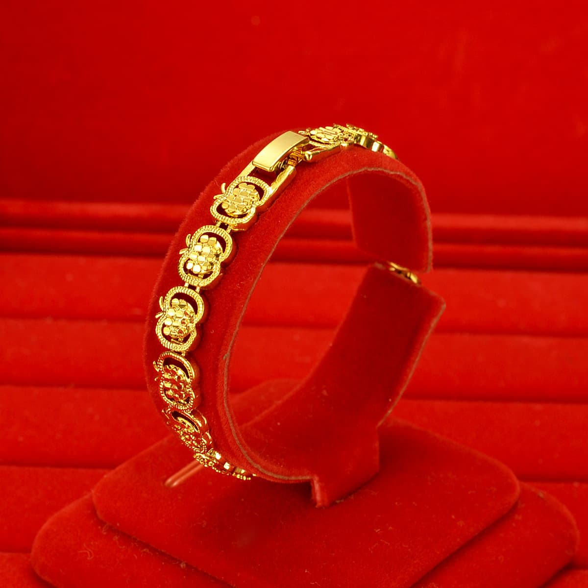 Трансграничная имитация 24k золото часы цепи Юго-Восточной Азии мужчин и женщин ручной украшения киоск продаж живой песок...