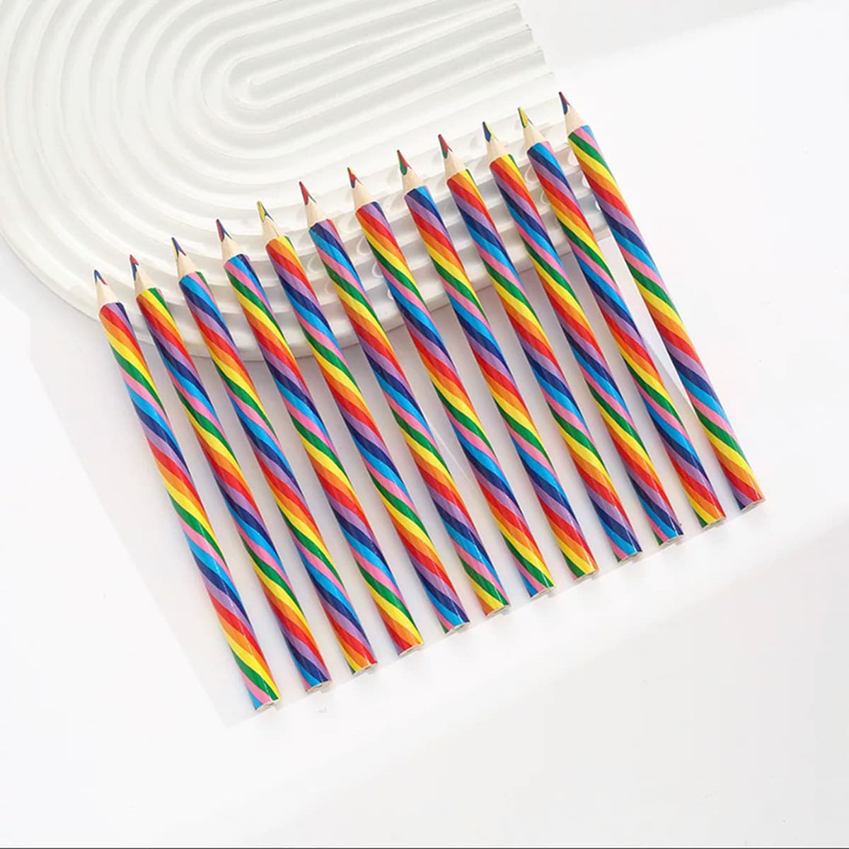 Четырехцветные цветные карандаши с утолщенным сердечником для детского рисования и рисования, четырехцветные треугольные...