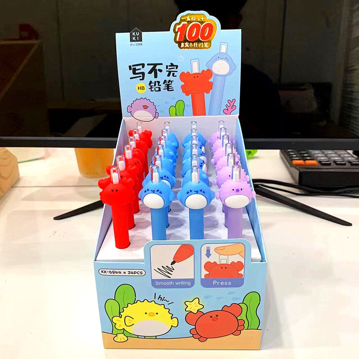 Симпатичный мультяшный стиль креативный карандаш