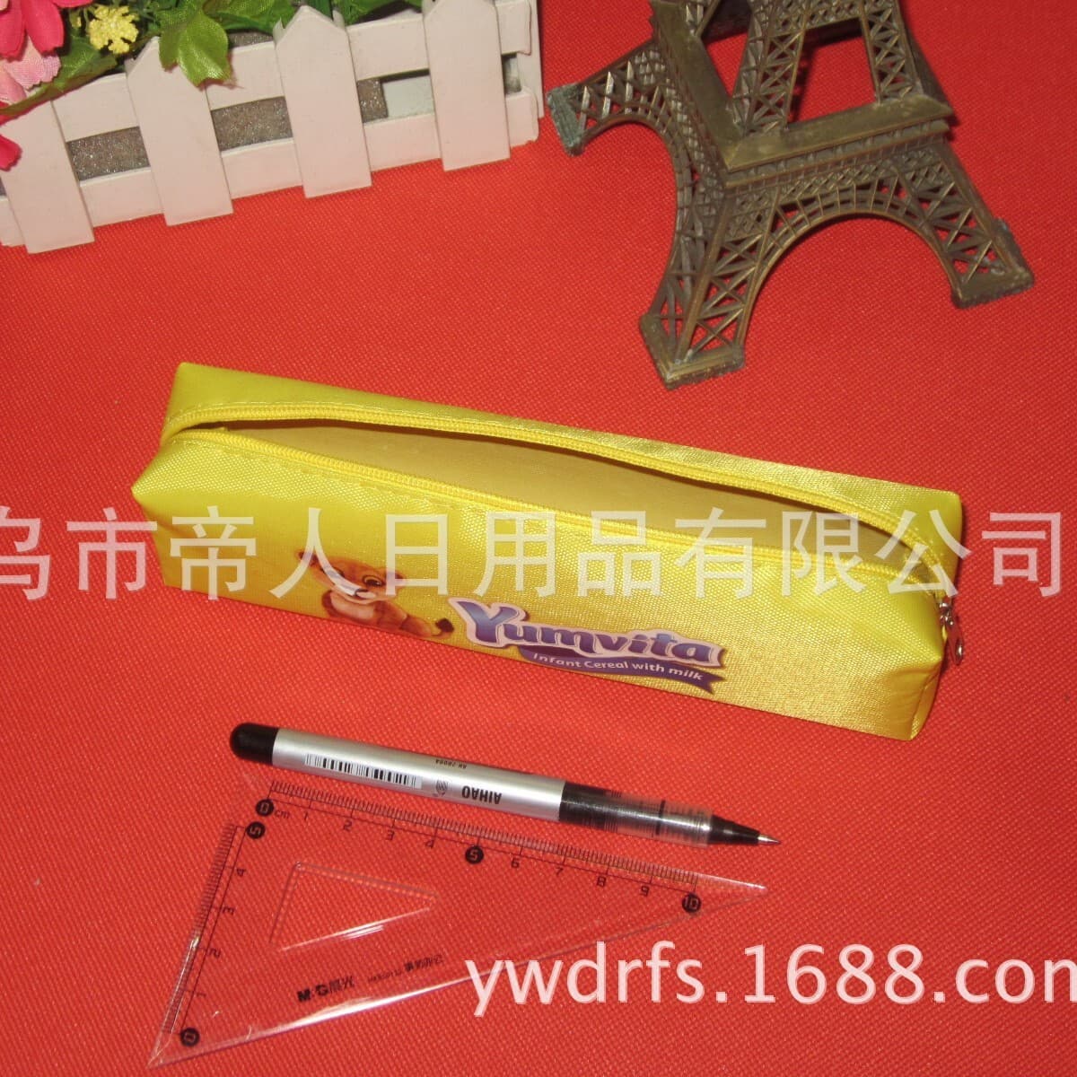 "Free Typography" Нейлоновый пенал Рекламный пенал Студенческий пенал Подарочный пенал Рекламный пенал